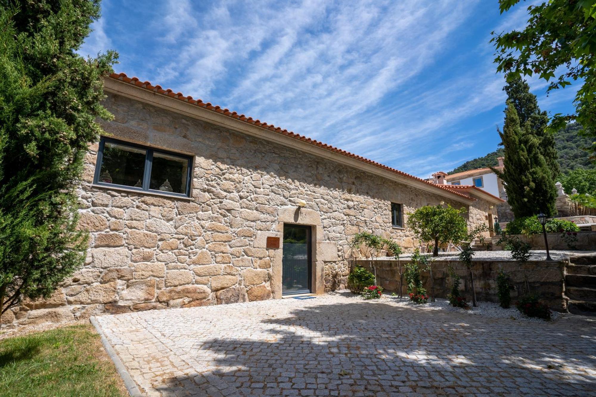 Quinta Da Terrincha Guest House Torre De Moncorvo Bagian luar foto