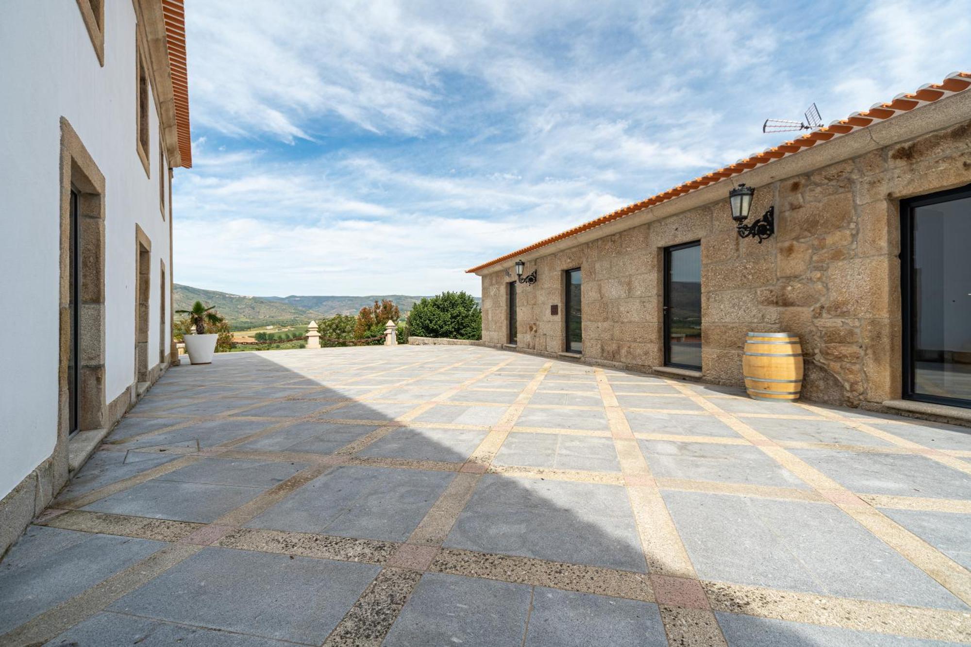 Quinta Da Terrincha Guest House Torre De Moncorvo Bagian luar foto